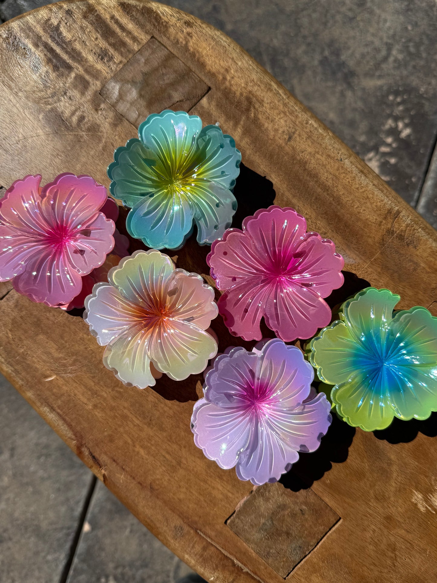 HIBISCUS FLOWER CLIP
