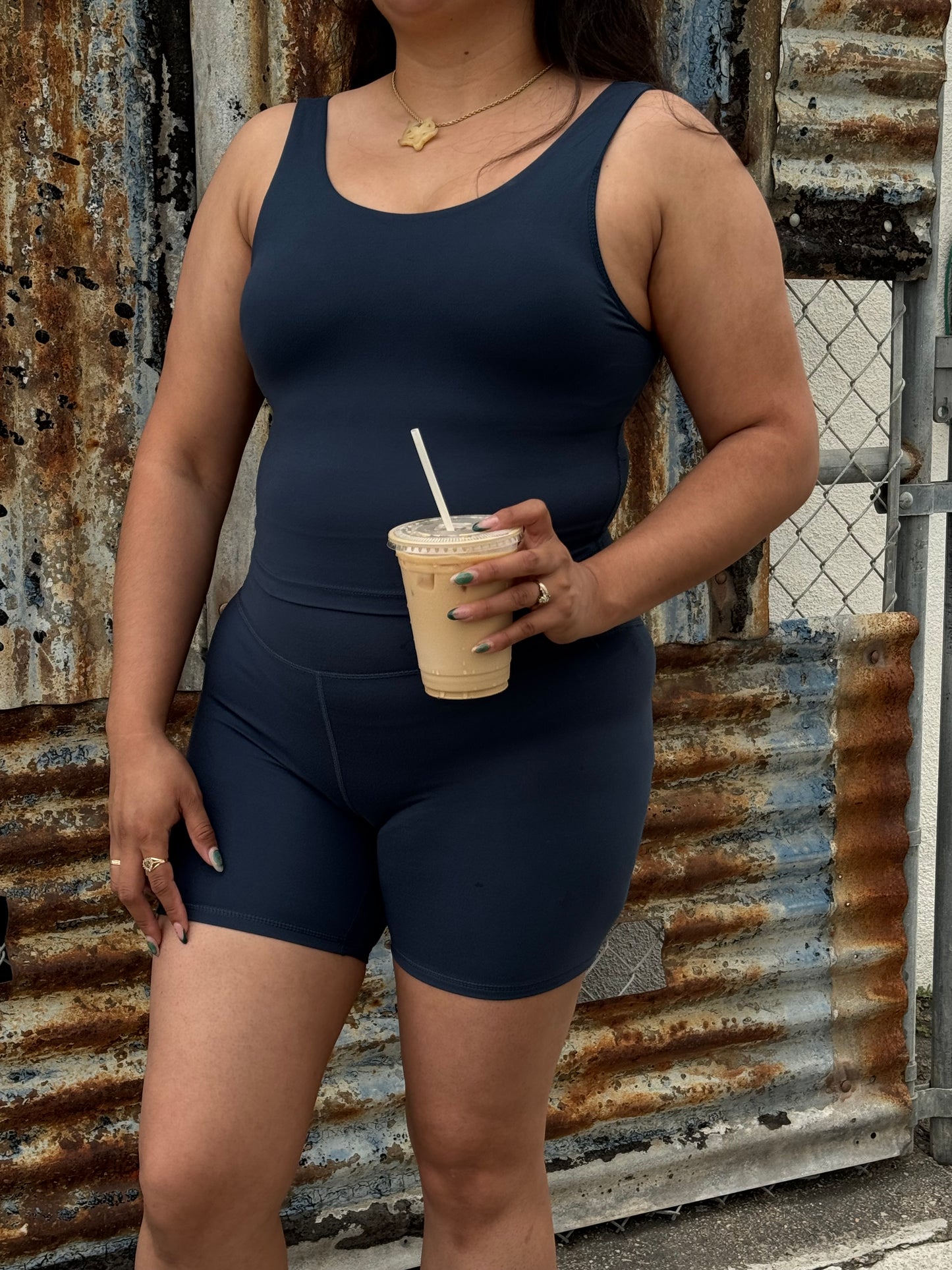CONTOUR LUXE SCOOP TANK