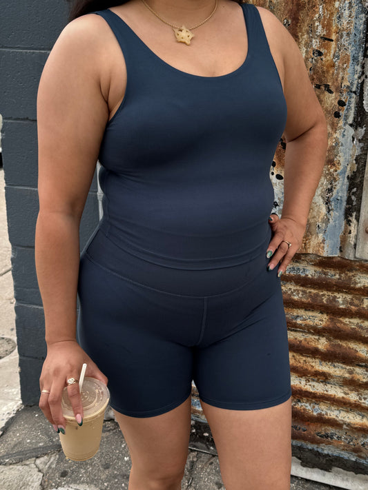 CONTOUR LUXE SCOOP TANK